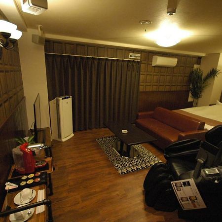 Hotel Dio (Adults Only) Osaka Bagian luar foto