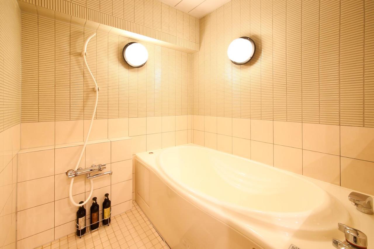 Hotel Dio (Adults Only) Osaka Bagian luar foto