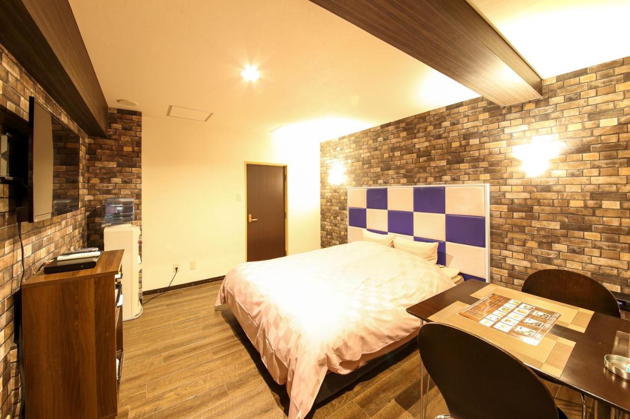 Hotel Dio (Adults Only) Osaka Bagian luar foto
