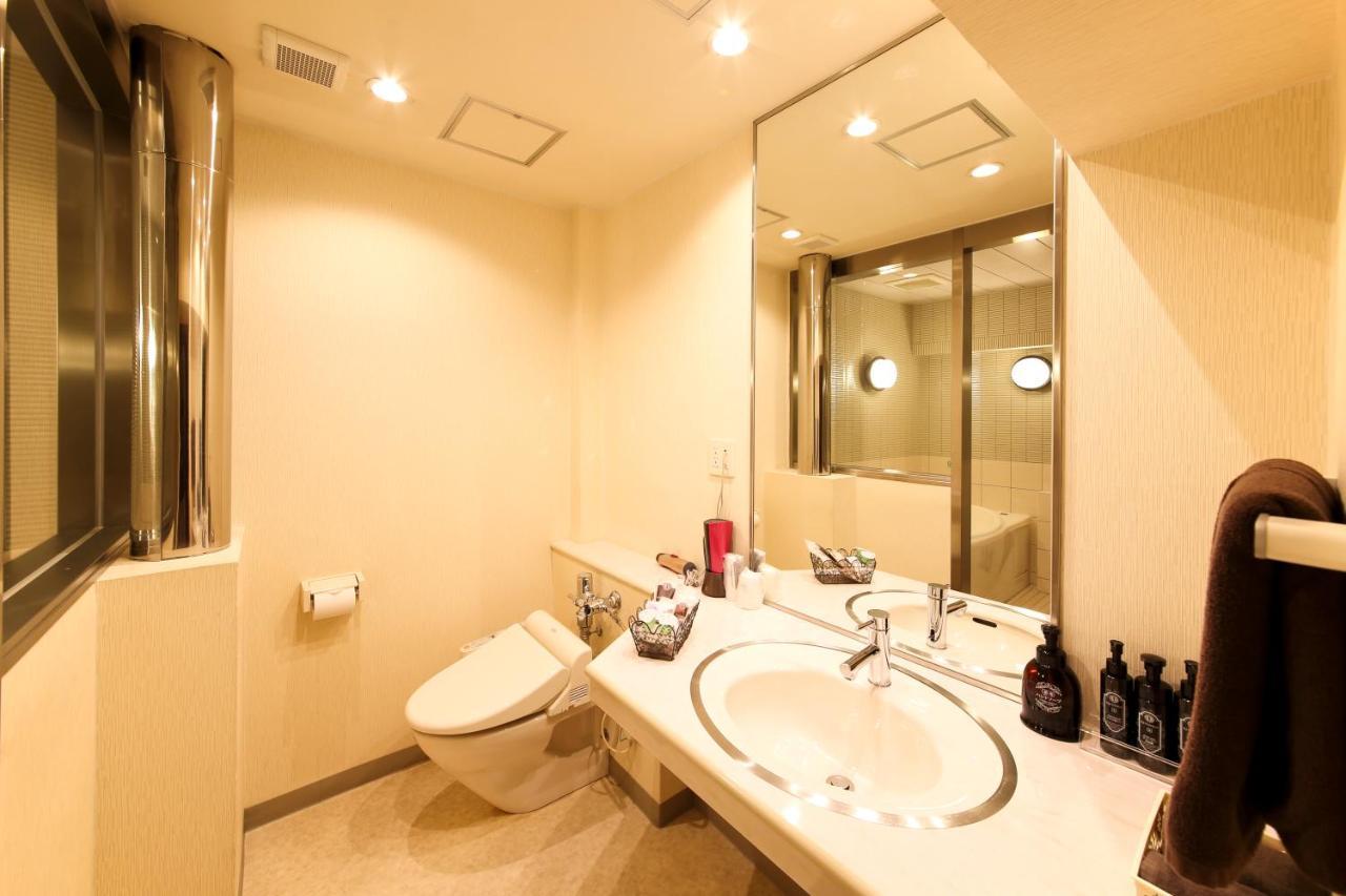 Hotel Dio (Adults Only) Osaka Bagian luar foto